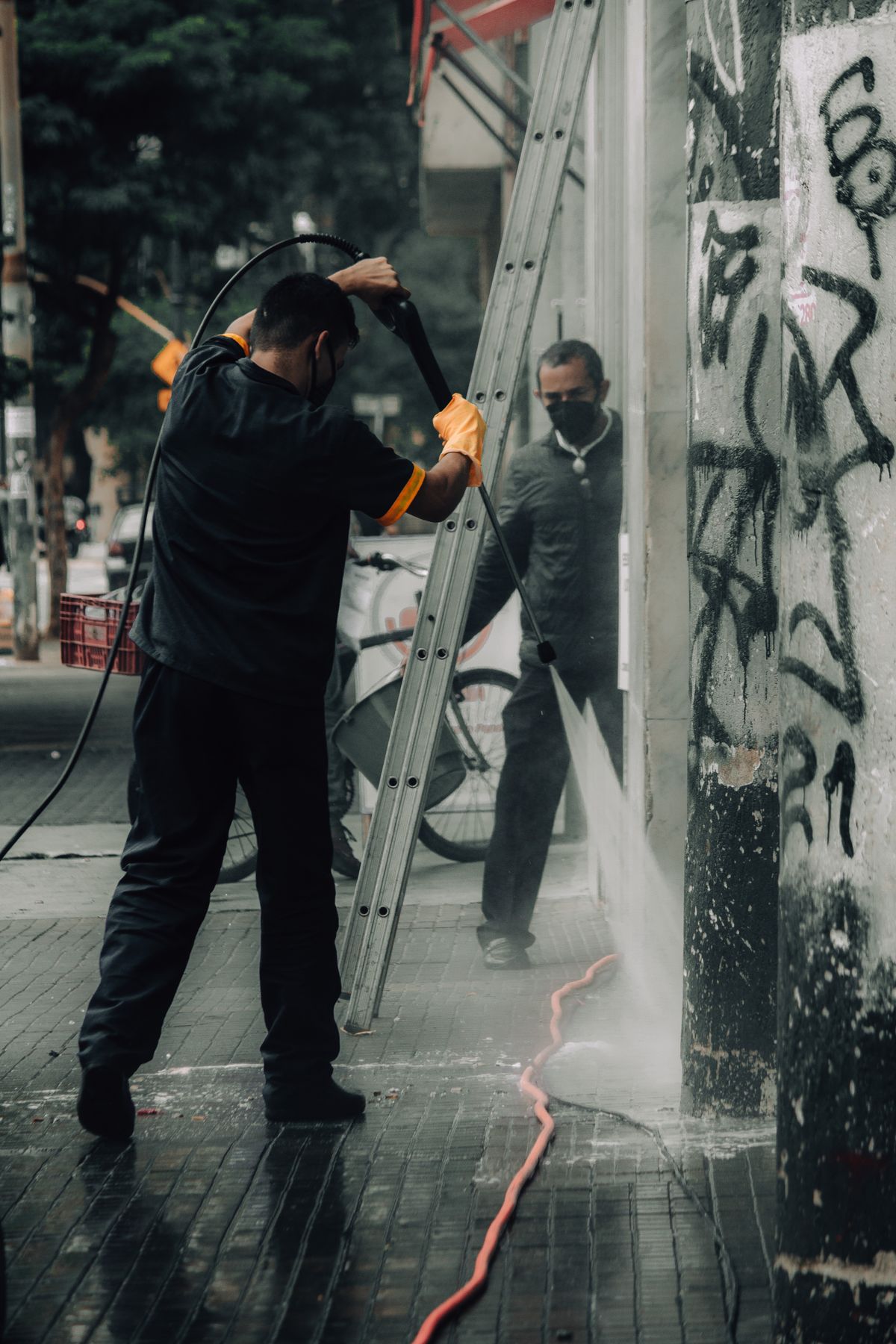 Commercial Pressure Washing